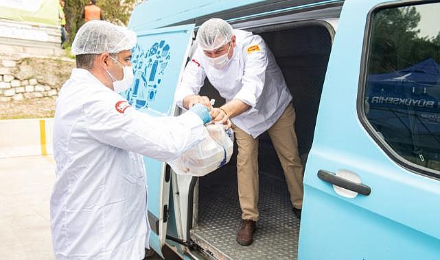 Ramazanın ilk gününde İzmir, Adıyaman, Osmaniye ve Hatay&#039;da iftar sofrası kurulacak