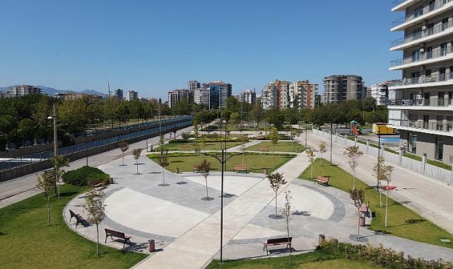 Bayraklı’nın modern parkı açılıyor