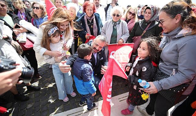 Bayraklılı kadınlardan söz: Bu seçimi biz kazanacağız