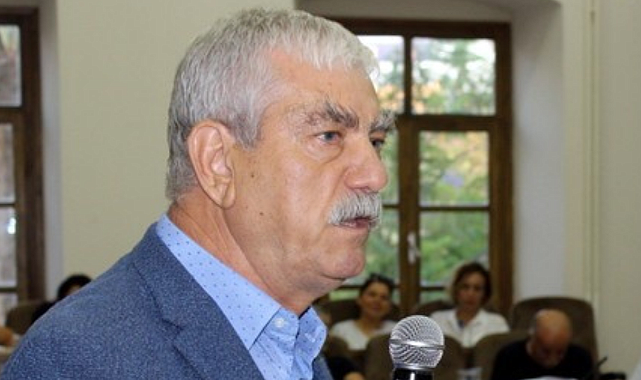 Beko: Saray küfesini sırtında taşıyan millet; 14 Mayıs&#039;ta küfeyi atmaya hazırlanıyor