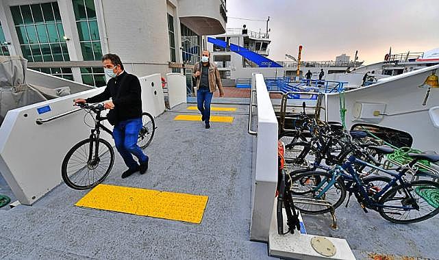 Bir yılda 7 bin ton karbondioksit gazı salımı engellendi,İzmir’in havası deniz ulaşımıyla daha temiz