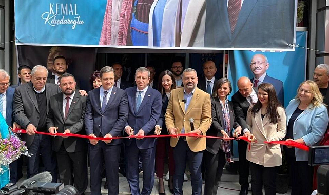 CHP İzmir adayları halkla buluşturuyor