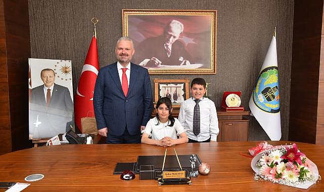 Çocuk Başkanlara Aydın Başkan Müjdesi: Belediyemizin Çocuk Köyü ve Macera Parkı Projeleri 29 Ekim&#039;e Hazır Olacak