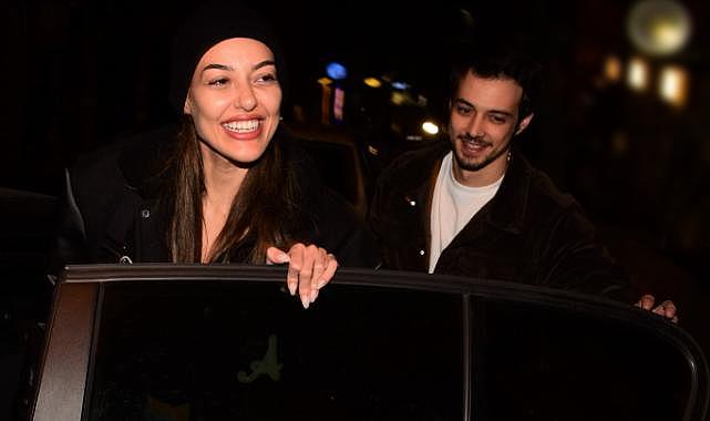 Dilan Çiçek Deniz, Mert Yazıcıoğlu&#039;na aşkını ilan etti