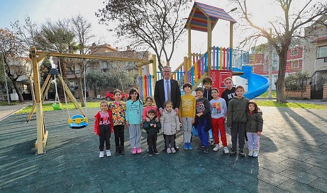 Gaziemir&#039;de, Park ve Yeşil Alanlara 44 Milyonluk Yatırım