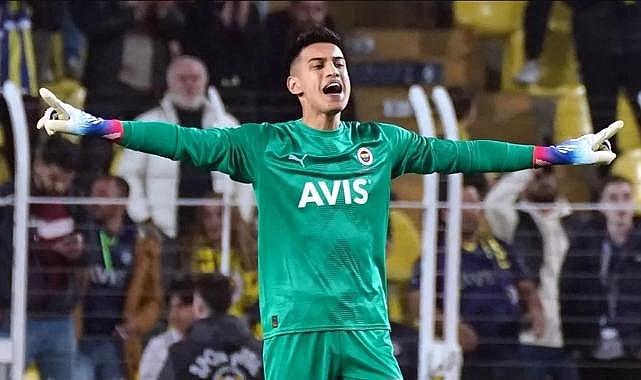 Göztepe&#039;nin eski kalecisi İrfan: Fener&#039;de kalmak isterim