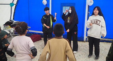 Güney Koreli öğrencilerden depremzede çocuklara destek