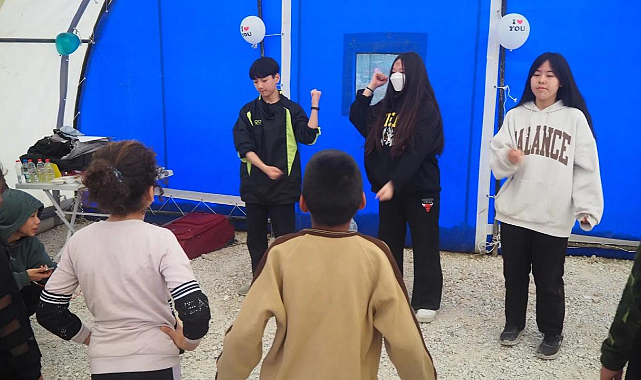 Güney Koreli öğrencilerden depremzede çocuklara destek