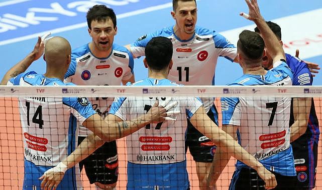 Halkbank finale yükseldi