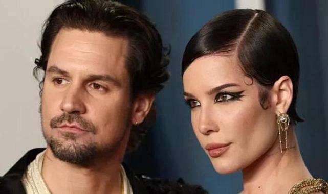 Halsey ile Türk senarist Alev Aydın ayrıldı