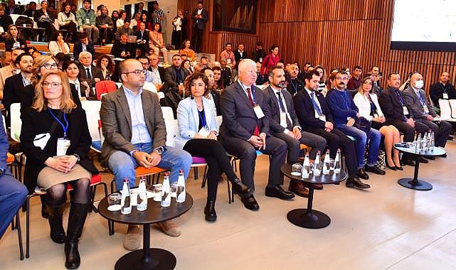 İzmir&#039;de sürdürülebilir geleceğin rotası oluşturuluyor