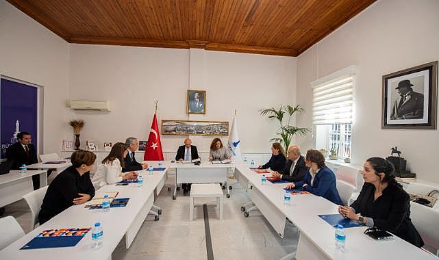 İzmir&#039;de ücretsiz yapı ön incelemesi için protokol imzalandı