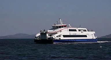 İzmir'de vapura miting ayarı