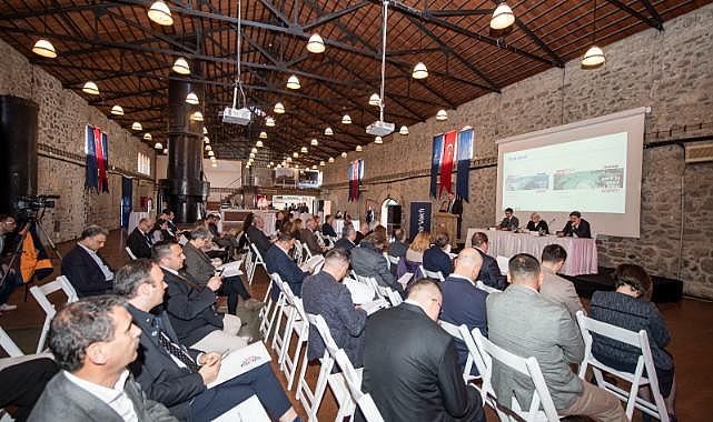 İzmir Vakfı tanıtım seferberliği ilan etti