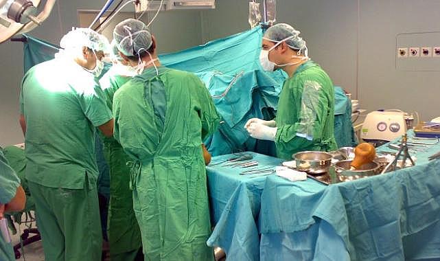 Kan Stoklarının Yetersizliği Kalp Ameliyatlarını Yüzde 30 Erteliyor