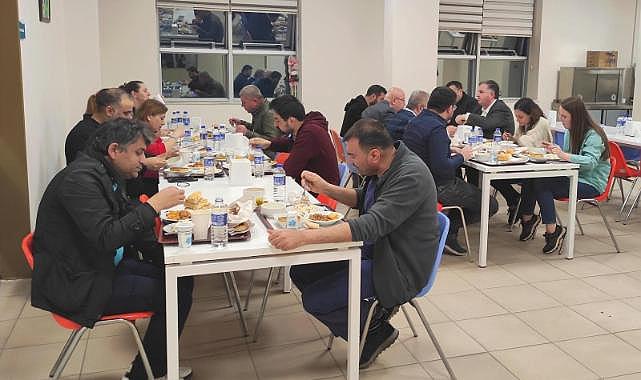 Kınık Belediye Başkanı Dr. Sadık Doğruer İftarda Meslektaşlarıyla Buluştu