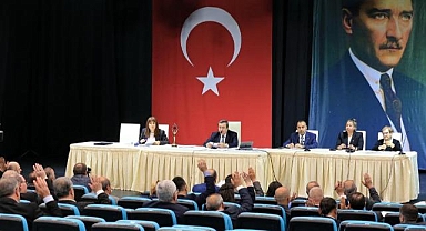 Konak Belediye Meclisi nisan toplantısını gerçekleştirdi