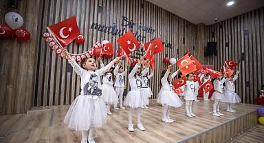 Konaklı miniklerden gururlandıran 23 Nisan kutlaması