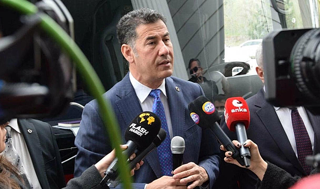 Sinan Oğan&#039;dan TRT&#039;ye &#039;karartma&#039; protestosu