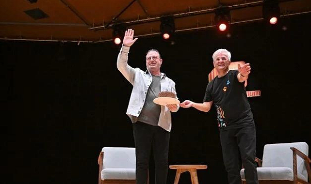 Zafer Algöz ve Can Yılmaz Türkiye turnesine çıktı