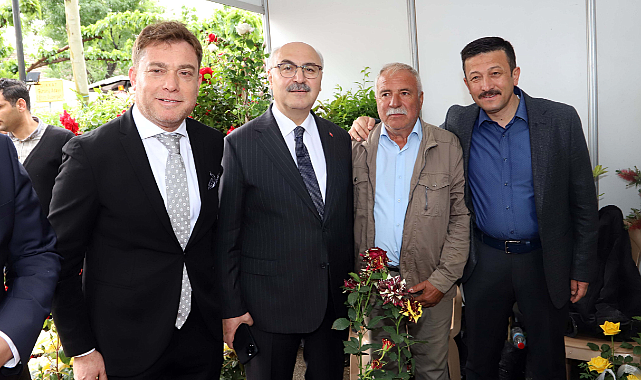 24. Uluslararası Bayındır Çiçek Festivali Yağmur Bereketi ile Kapılarını Açtı