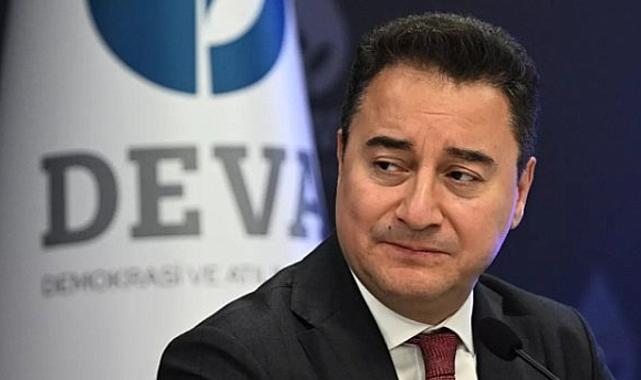 Ali Babacan&#039;dan AK Partililere Tarihi Çağrı