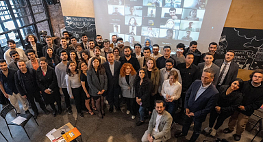 Ali Babacan Gençlerin Sorularını Yanıtladı