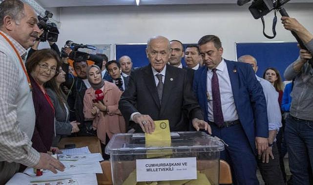 Bahçeli&#039;nin oy kullandığı sandıktan Kılıçdaroğlu çıktı