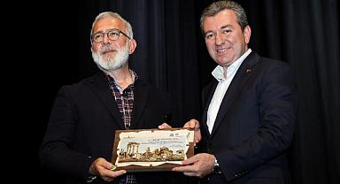 Bergama’da “İstanbul’un Fethi” konulu konferans