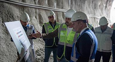 Buca Onat Tüneli’ni inceleyen Başkan Soyer duyurdu: İzmir’de ulaşımı rahatlatacak projenin ilk etabı açılıyor