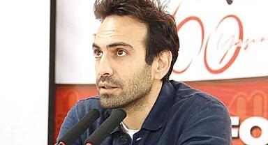 Buğra Gülsoy'dan boşanma sorularına cevap yok