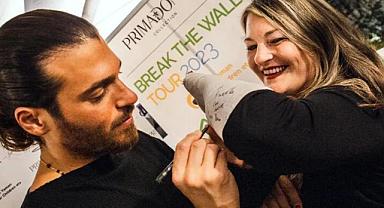 Can Yaman tura devam ediyor