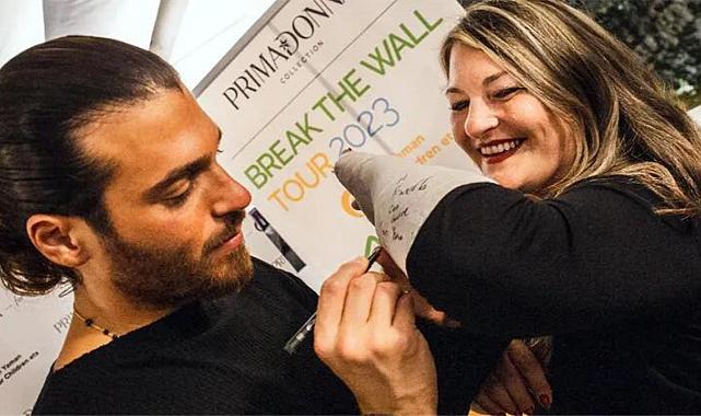 Can Yaman tura devam ediyor