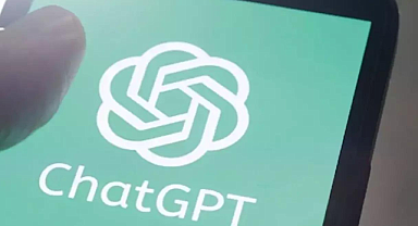 ChatGPT ücretsiz olarak iOS uygulamasını yayınladı