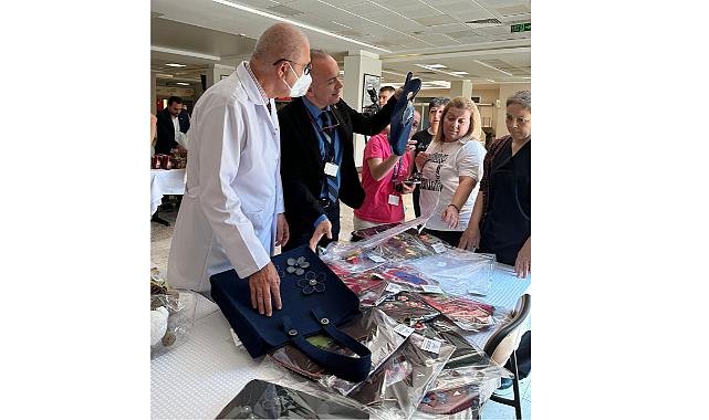 DEÜ&#039;nün &#039;Gönül Köprüsü&#039;  Depremzede Kadınlara Gelir Olacak