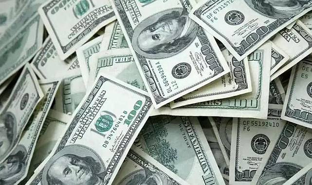 Dolar tüm zamanların rekorunu kırdı!
