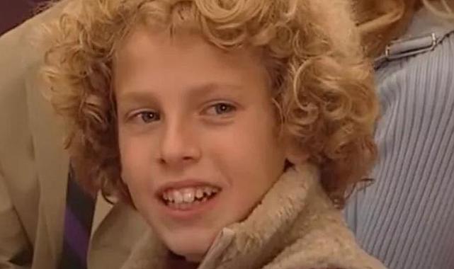 Efsane dizi Sihirli Annem&#039;in küçük Kerem&#039;i nikah masasına oturdu!