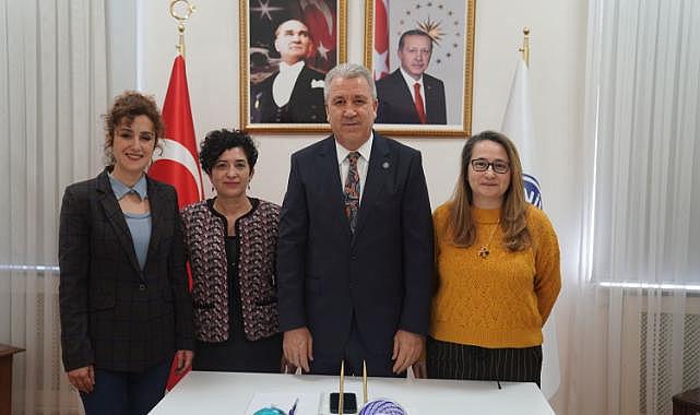 Egeli akademisyen Doç. Dr. Sarıkahya ve ekibi meme kanserine karşı endemik bitki türü ile araştırma yapacak