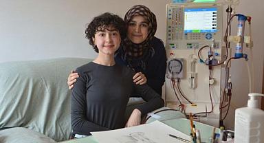 Egeli Munise’nin hayatı evde hemodiyaliz tedavisi ile değişti