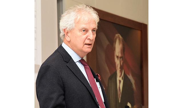 &#039;&#039;En Değerli Hazinemiz ve En Büyük Umudumuz Gençlerimiz&#039;&#039;