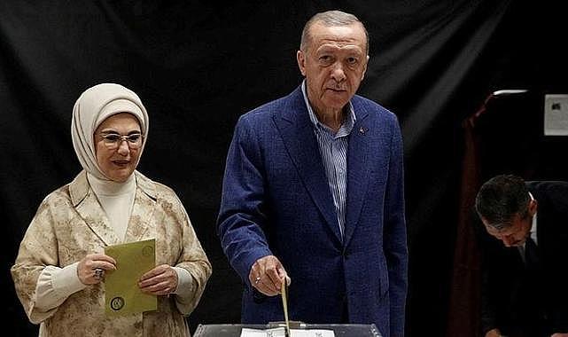 Erdoğan oy kullandı: &#039;İnanıyorum ki çok seri bir şekilde bitecek&#039;