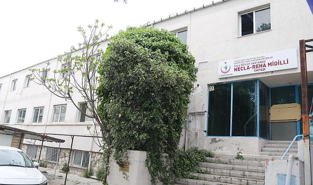 Foça Eski Devlet Hastanesinin TOKİ&#039;ye Devrinden Vazgeçildi