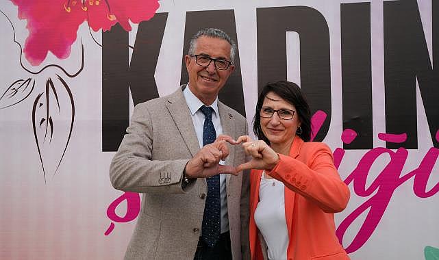 Gaziemirli kadınlar, Kadın Şenliği’yle baharı karşıladı