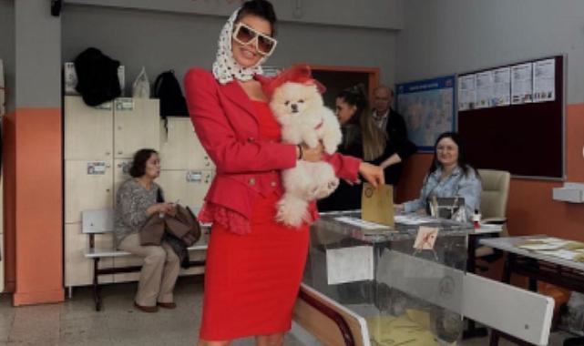 Hatice&#039;nin seçim kombini yine olay yarattı!