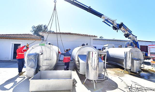 İzmir Büyükşehir Belediyesi’nden deprem bölgesine bir yardım daha