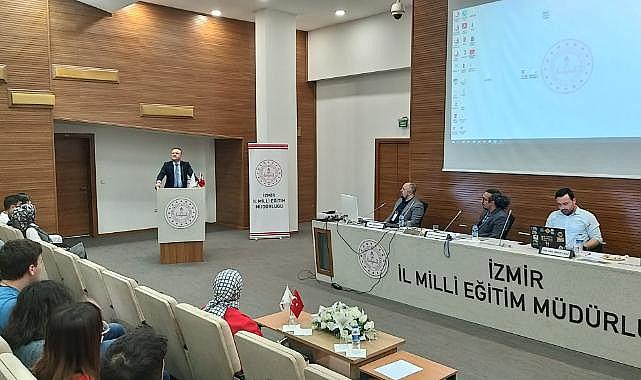 İzmir İl Milli Eğitim Müdürlüğünün İzmir Akademik Başarıyı Arttırma Projesi (İZBAP) Kapsamında “Geleceğin Teknolojileri Paneli” Düzenlendi