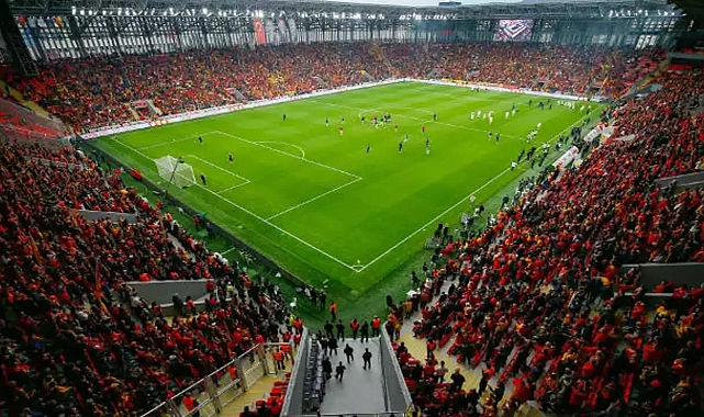 İzmir kupa finallerine abone oldu