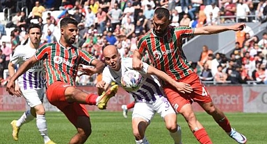 Karşıyaka, lider Mersin'e konuk oluyor