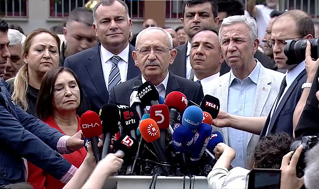 Kılıçdaroğlu Oyunu Kullandı: &#039;&#039;Bu Ülkeye Mutlaka Demokrasi Gelecek&#039;&#039;