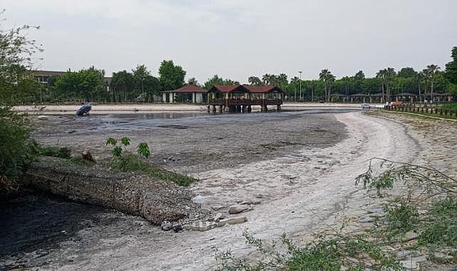 Kültürpark Gölet Temizleniyor